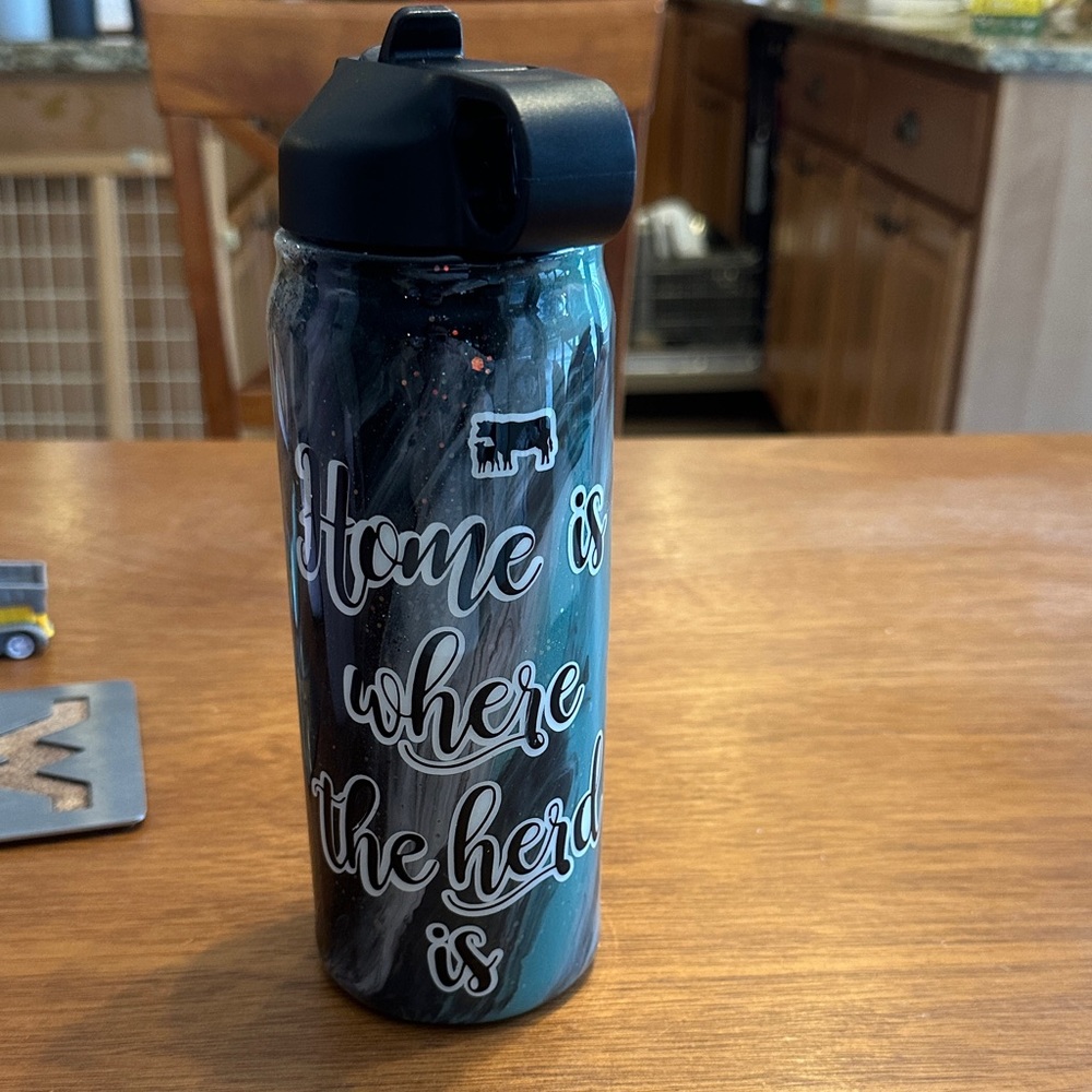 Black and teal Insulated Water Bottle